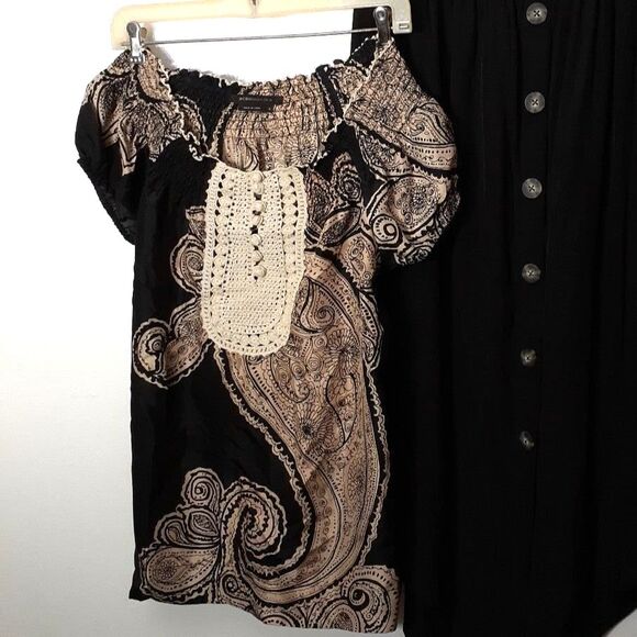 bcbg max azria top silk s black beige crochet paisley blouse shirt bcbgmaxazria - Picture 2 of 4